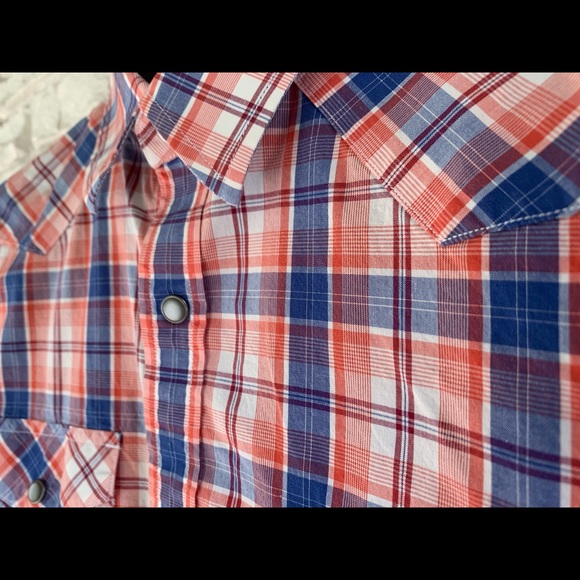 Banana Republic Pearl Snap Western Shirt - Picture 2 of 3